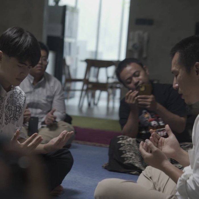 Steven Wongso Berburu Takjil hingga Buka Puasa Bareng Arafah Rianti Steven Wongso Berburu Takjil hingga Buka Puasa Bareng Arafah Rianti