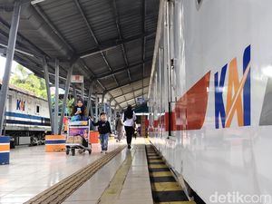 KAI Palembang Siapkan 12.170 Kursi Selama Libur Cuti Waisak