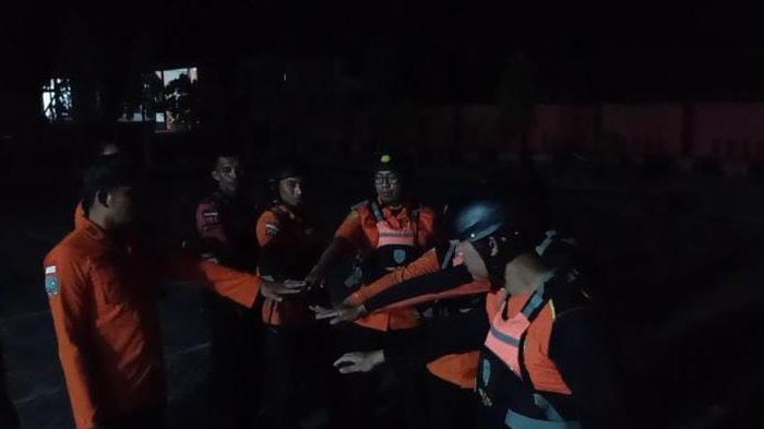 Tim SAR dikerahkan mencari pria tenggelam saat mandi di Sungai Bone, Kota Gorontalo.