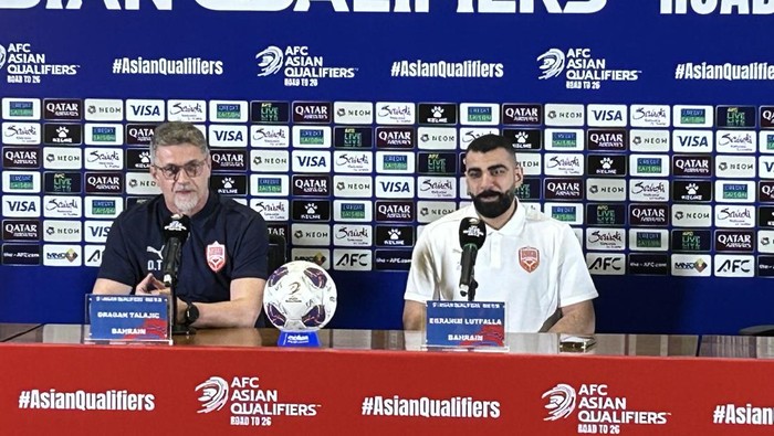 Pelatih Timnas Bahrain, Dragan Talajic, dalam konferensi pers menjelang lawan Timnas Indonesia