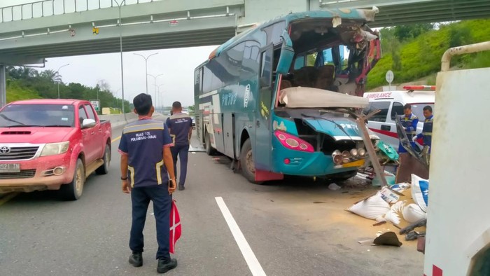 TKP kecelakaan (Foto: Istimewa)