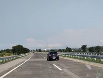 H-8 Lebaran, Arus Kendaraan di Tol Pasuruan Masih Landai