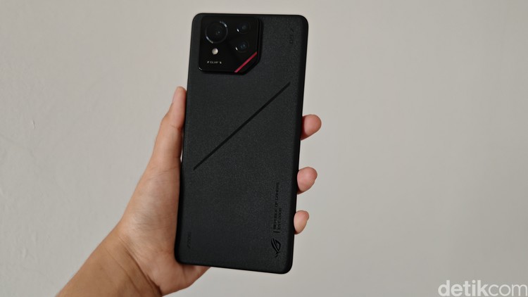 Unboxing Asus ROG Phone 9 Pro Unboxing Asus ROG Phone 9 Pro