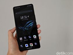 Unboxing Asus ROG Phone 9 Pro, HP Gaming yang Makin Fun