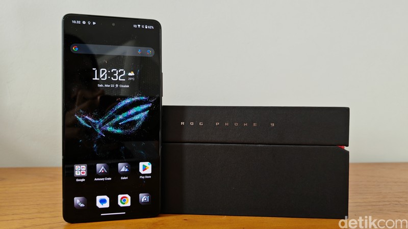 Unboxing Asus ROG Phone 9 Pro