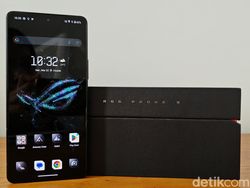 Unboxing Asus ROG Phone 9 Pro, HP Gaming yang Makin Fun