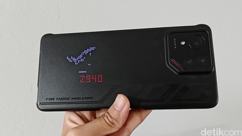 Unboxing Asus ROG Phone 9 Pro