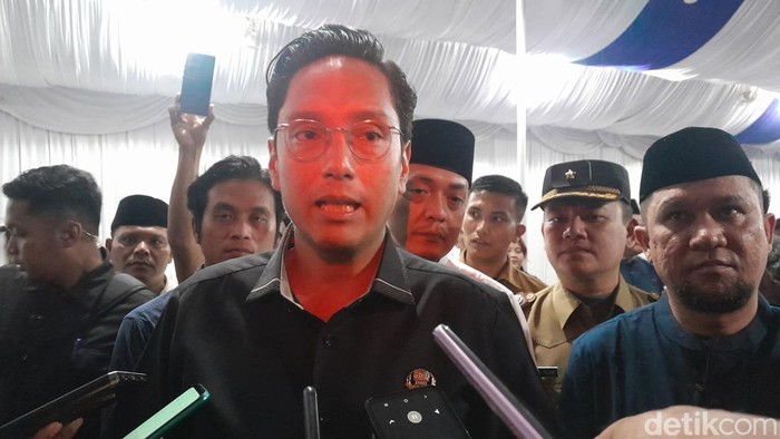 Wali Kota Medan Rico Waas