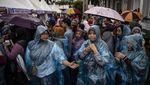 Antusias Warga Ikut Bazar Ramadan di Balai Kota Semarang