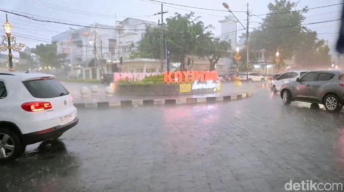 Arus mudik di Kota Malang.