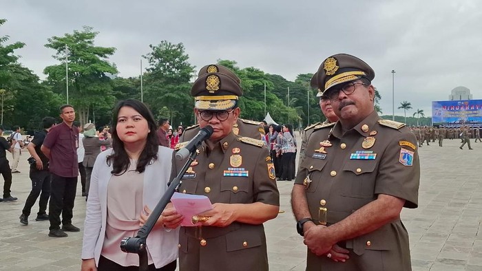 Gubernur Jakarta Pramono Anung (tengah)-(Belia/detikcom)