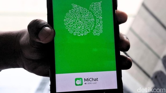 Ilustrasi MiChat.
