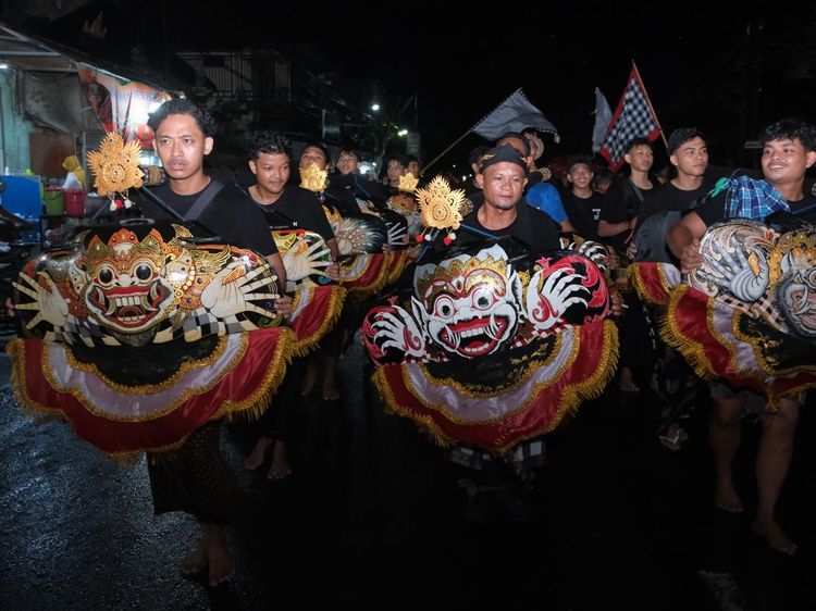Jelang Nyepi, Warga Kediri Gelar Tradisi Okokan