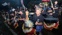 Okokan yakni alat musik tradisional yang biasanya dikalungkan pada hewan ternak seperti sapi atau kerbau untuk menetralisir energi negatif dan tolak bala menjelang Hari Raya Nyepi Tahun Baru Saka 1947. 