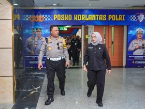 MenPAN-RB Apresiasi Sistem Pemantauan Arus Mudik-Balik Lebaran Korlantas Polri