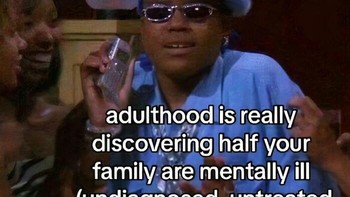 Belum lagi berhadapan dengan masalah kesehatan mental. Semangat, detikers! Foto: socialbutterfly_pro via Bored Panda