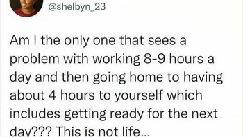 Semangat pejuang kerja yang sudah jalan pagi-pagi buta ke kantor. Foto: mcwrinkler254 via Bored Panda