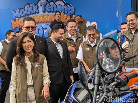 Menteri Komunikasi dan Digital Meutya Hafid melepas 1.500 petugas gabungan untuk jaga jaringan selama libur Nyepi dan Lebaran