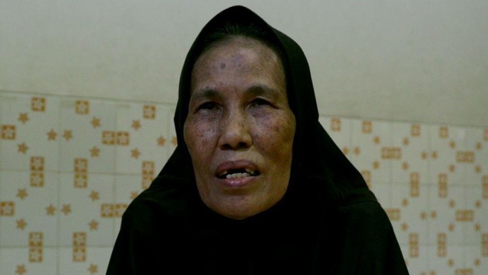 Nenek Anah