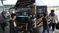 Puncak arus mudik di terminal ini diprediksi terjadi pada Kamis (27/3/2025) hingga Jumat (28/3/2025).  
