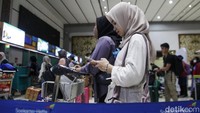 InJourney Airports mempersiapkan strategi dengan menambahkan jam layanan pada bandara. Pada lebaran ini, 37 bandara kelolaannya akan beroperasi 24 jam.   