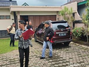 Rumah Tersangka Korupsi Izin Perkebunan Sawit di Mura Digeledah Kejati Sumsel