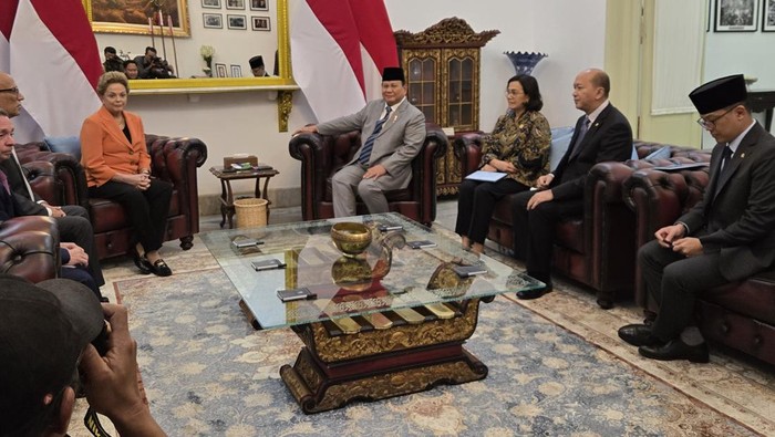 Presiden Prabowo Subianto menerima kunjungan New Development Bank (NDB) Dilma Vana Rousseff.