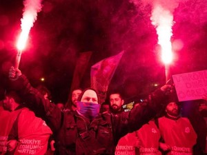 Ramai Demo Besar-besaran di Turki, Apa Penyebabnya?