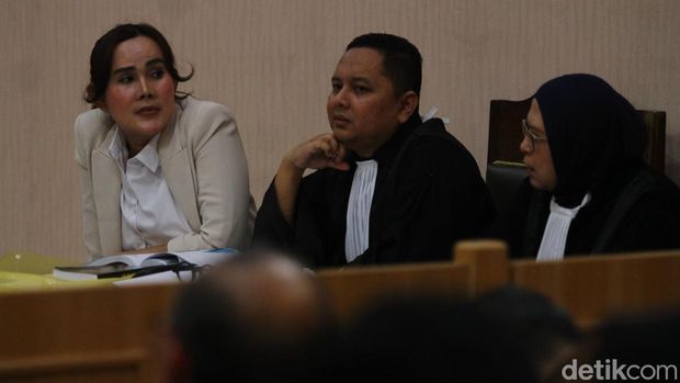 Sidang Isa Zega