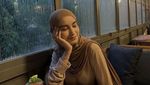 10 Potret Cut Intan Nabila yang Hobi Nongkrong di Kafe