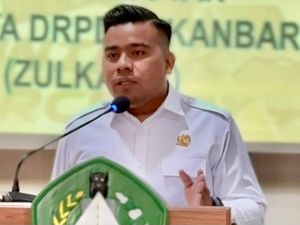 DPRD Apresiasi Walkot Pekanbaru Bayar Gaji 13-THR ASN, Ingatkan Gaji Honorer
