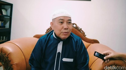 Anggota Komisi IX DPR RI Fraksi PAN Muazzim Akbar di Mataram, Kamis (26/3/2025). (Foto: Ahmad Viqi/detikBali)