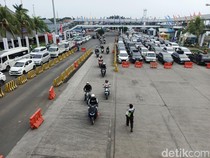 Pemudik Terjebak Antrean Horor di Pelabuhan Gilimanuk