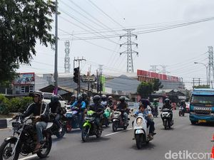 H-5 Lebaran, Pemudik Motor Mulai Dominasi Pantura Cirebon