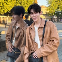 Changha sering disebut mirip dengan artis-artis tampan lain, seperti Moon Sang Min dan Heeseung ENHYPEN.Foto: Instagram @chang._.a