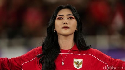 Isyana Sukses Panaskan GBK Sebelum Kick Off Indonesia Vs Bahrain