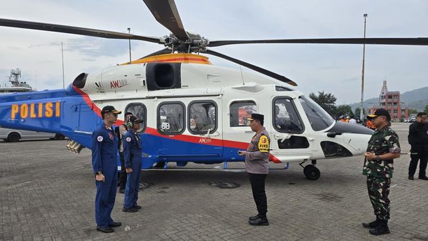 Kapolri Jenderal Listyo Sigit dan Panglima TNI Jenderal Agus Subiyanto bertolak dari Pelabuhan Merak ke Lampung