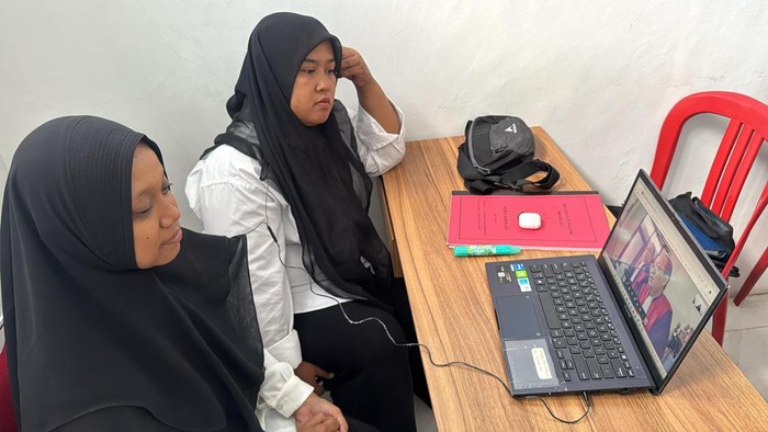 Dua terdakwa kasus dugaan korupsi pengelolaan keuangan BLUD Puskesmas Kemusu, Kabupaten Boyolali mengikuti sidang pedana secara online, Rabu (26/3/2025).