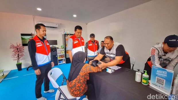 Kondisi Mini Serambi My Pertamina di SPBU Jalan Raya Nagreg, Kabupaten Bandung, Rabu (26/3/2025).