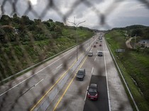 Sri Mulyani Kenalkan Tol Batang-Semarang, Ini Sumber Dananya