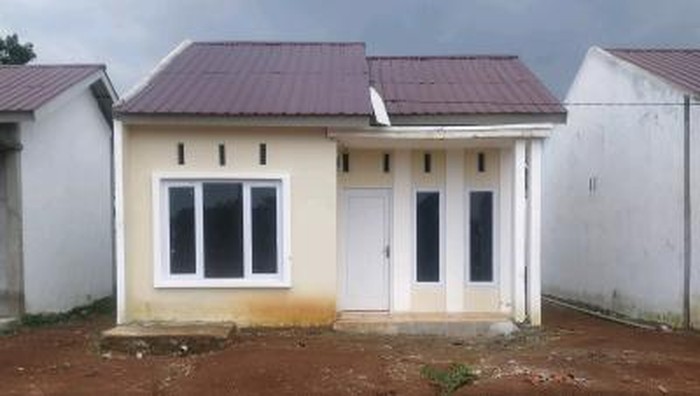 Penampakan rumah di Rizqito Residence