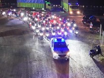 Polisi di Lampung Kawal Pemudik yang Bermotor di Malam Hari