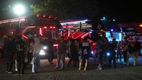 Memasuki H-5 Idul Fitri 1446 Hijriyah, Pemda Aceh mencatat jumlah pemudik di terminal keberangkatan mencapai 1000 orang atau naik 50 persen dari hari sebelumnya dan puncak arus mudik diprediksi pada H-3. 