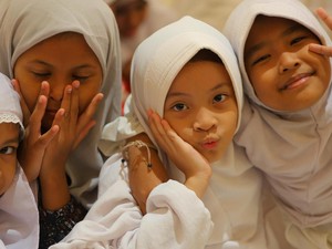 Ramadan Menyapa: Saatnya Berbagi di Masjid Al-Khairiyah PIK2