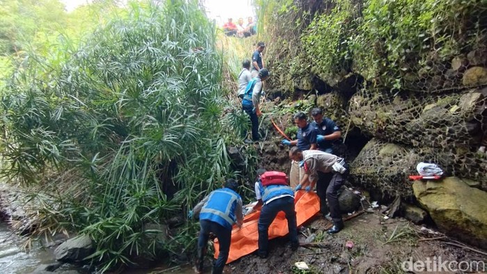 Pria Pasuruan tewas usai bertengkar dengan istri
