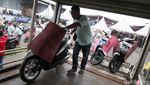 Ribuan Motor Pemudik Diangkut Truk ke Semarang-Yogyakarta