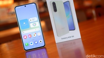 Samsung Galaxy A36 5G hadir dengan prosesor Snapdragon 6 Gen 3 terbaru, layar lebih besar, serta dukungan charging 45W untuk baterainya. Disertai kamera dengan fitur Awesome Intelligence, kami ingin memastikan para anak muda dapat menikmati pengalaman gaming tanpa lag, membuat konten berkualitas tinggi, juga menikmati hiburan dengan pengalaman visual serta audio terbaik, ujar Ricky Bunardi, MX Product Marketing Senior Manager, Samsung Electronics Indonesia dalam keterangan resminya. Foto: Adi Fida Rahman/detikINET