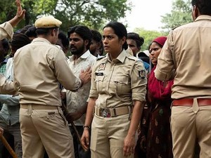 Santosh, Potret Brutal Polisi dan Islamophobia yang Dicekal