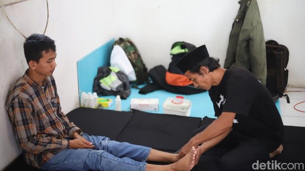 Sejumlah fasilitas di posko mudik ramah Cirebon Power
