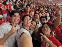 Verrell Bramasta-Fuji dan Deretan Selebritas Happy Indonesia Taklukkan Bahrain